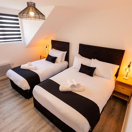 شقة Contemporary 3Br Flat In Watford واتفورد المظهر الخارجي الصورة