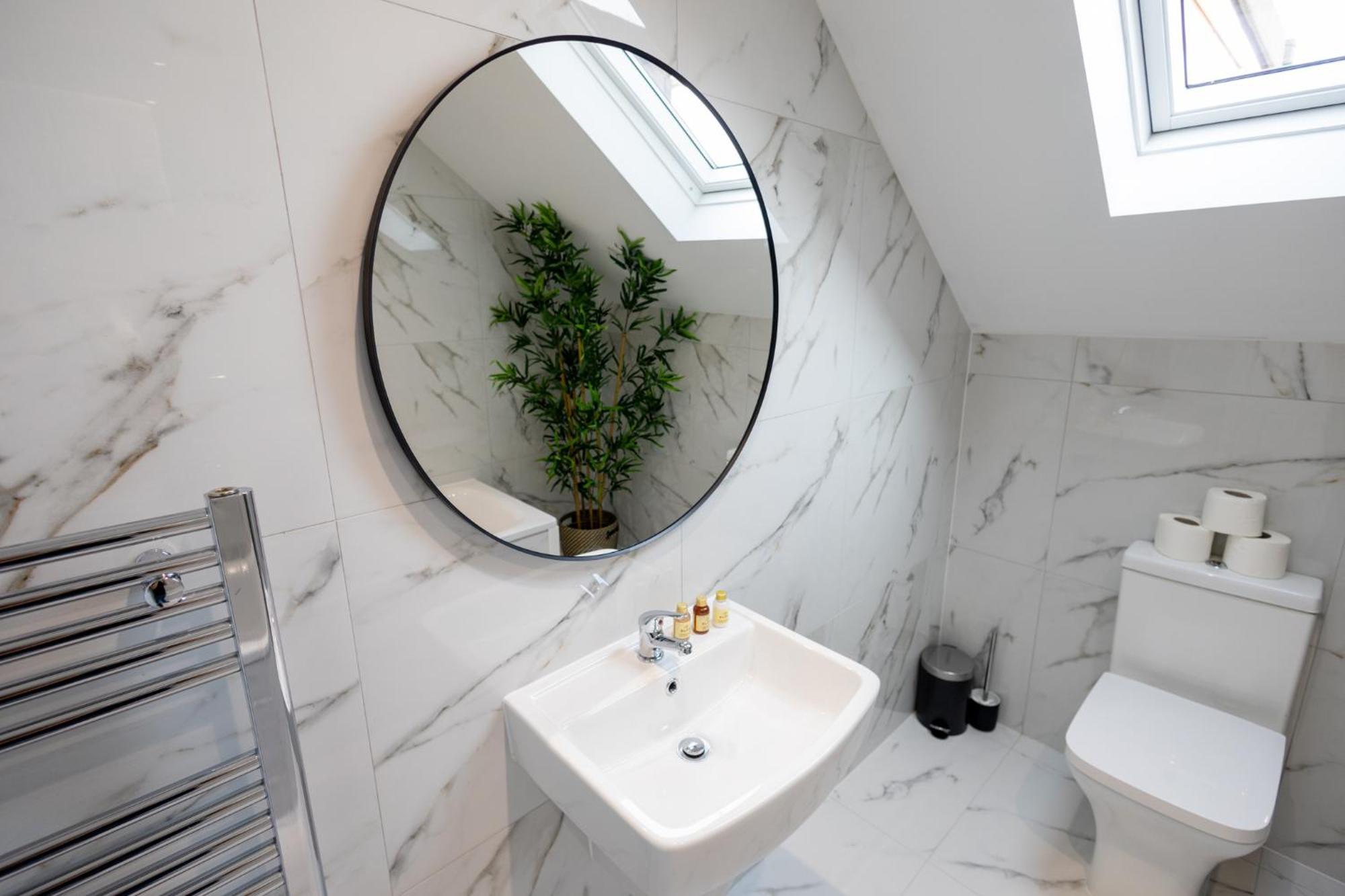 شقة Contemporary 3Br Flat In Watford واتفورد المظهر الخارجي الصورة